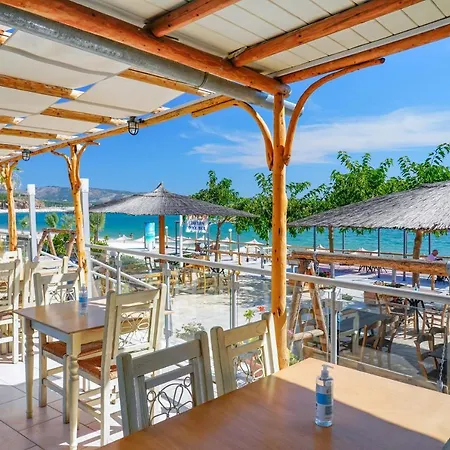 Sunray Bed & Breakfast 3*