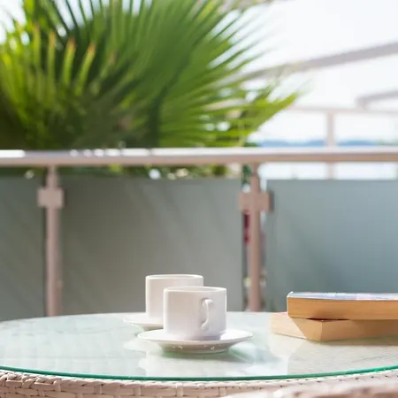 Sunray Bed & Breakfast 3*