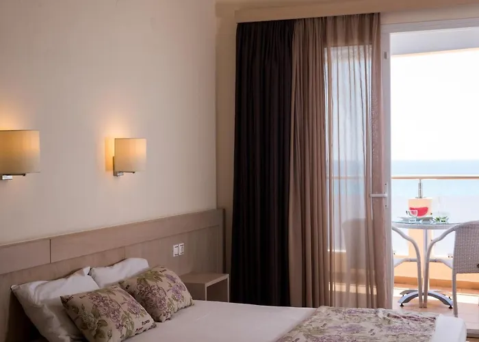 Sunray Bed and breakfast 3*