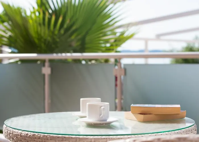 Sunray Bed and breakfast 3*